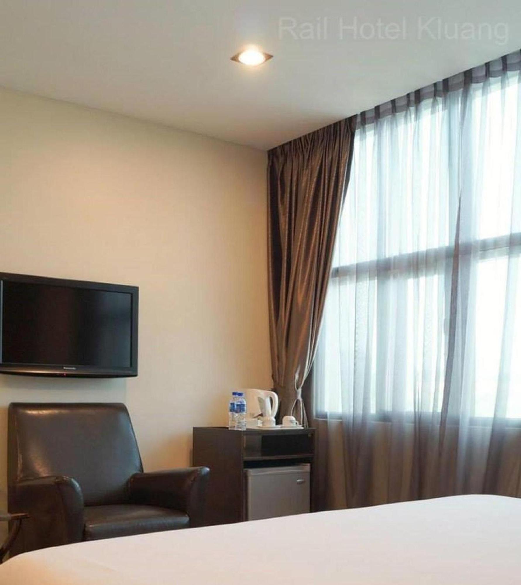 Rail Hotel